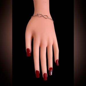 925 Sterling silver infinity bracelet